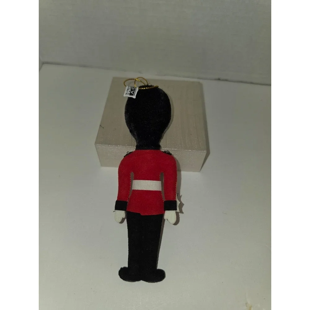 St. Nicolas Handmade Guardsman Christmas Decoration red felt‎ uniform